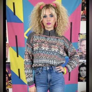 VINTAGE Sweater 80s women Croquet Club Knit M
Stranger Things